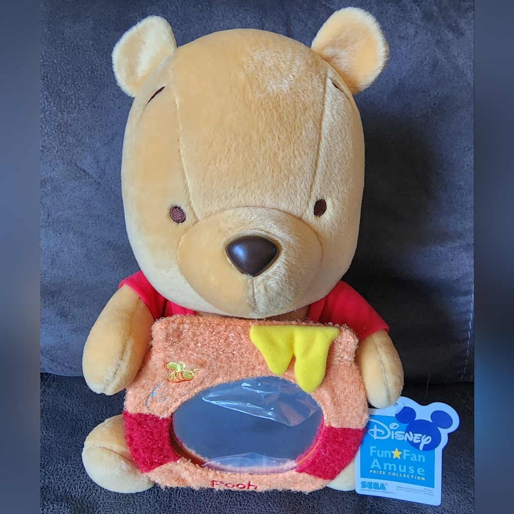 NWT Disney Fun Fan Amuse Sega Winnie The Pooh Mirror Honey Pot Bee Plush 13"